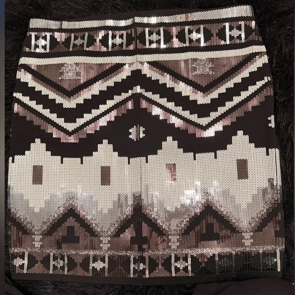 Express Black and Silver Sequin Mini Pencil Skirt - Picture 2 of 7